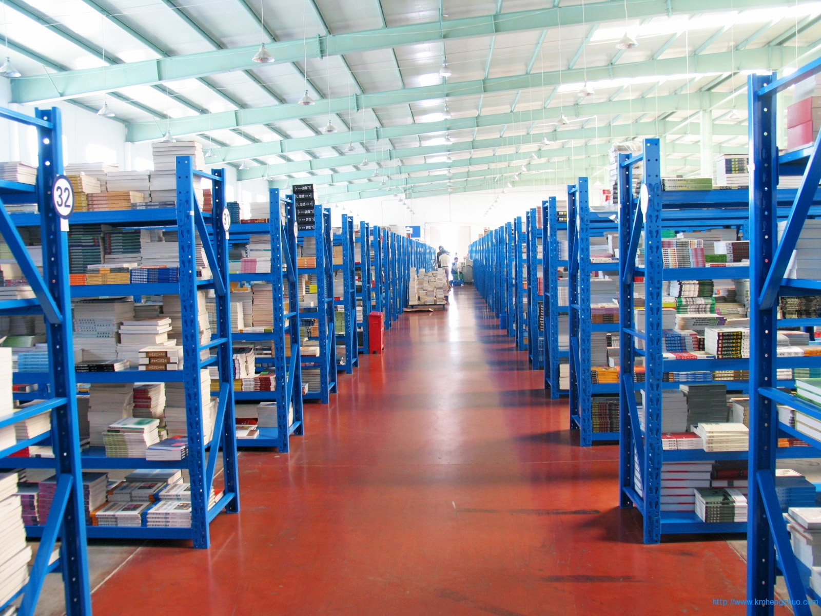 HZ-370型中型倉庫貨架應用案例